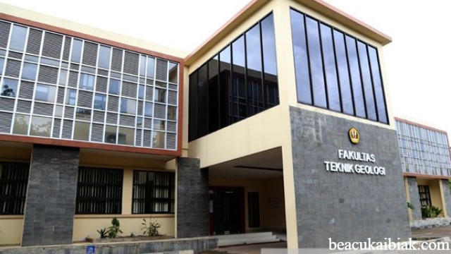 Alasan Memilih Jurusan Teknik Geologi di Kampus Terbaik